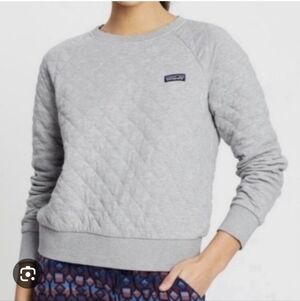 Patagonia Quilted Light Gray Sweatshirt with Logo Patch Size S